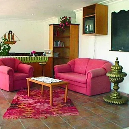 Begonville Πανσιόν 2*