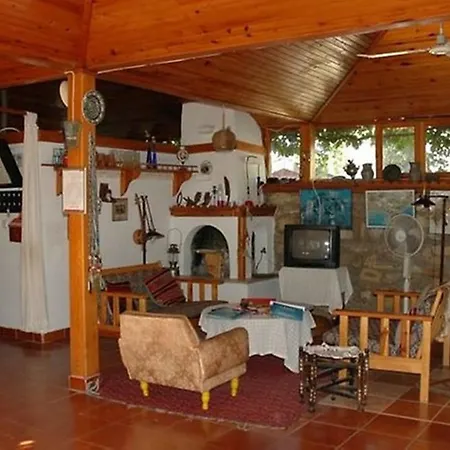 Гостьовий будинок Begonville
