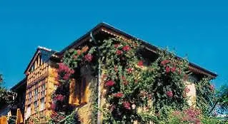 Begonville Guest house Side